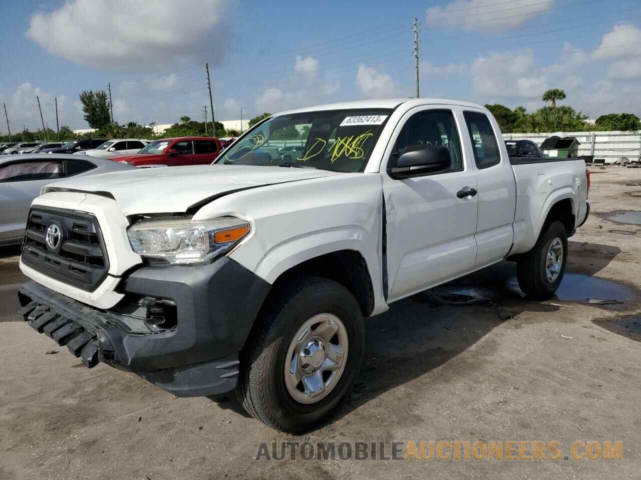 5TFRX5GN9HX081570 TOYOTA TACOMA 2017