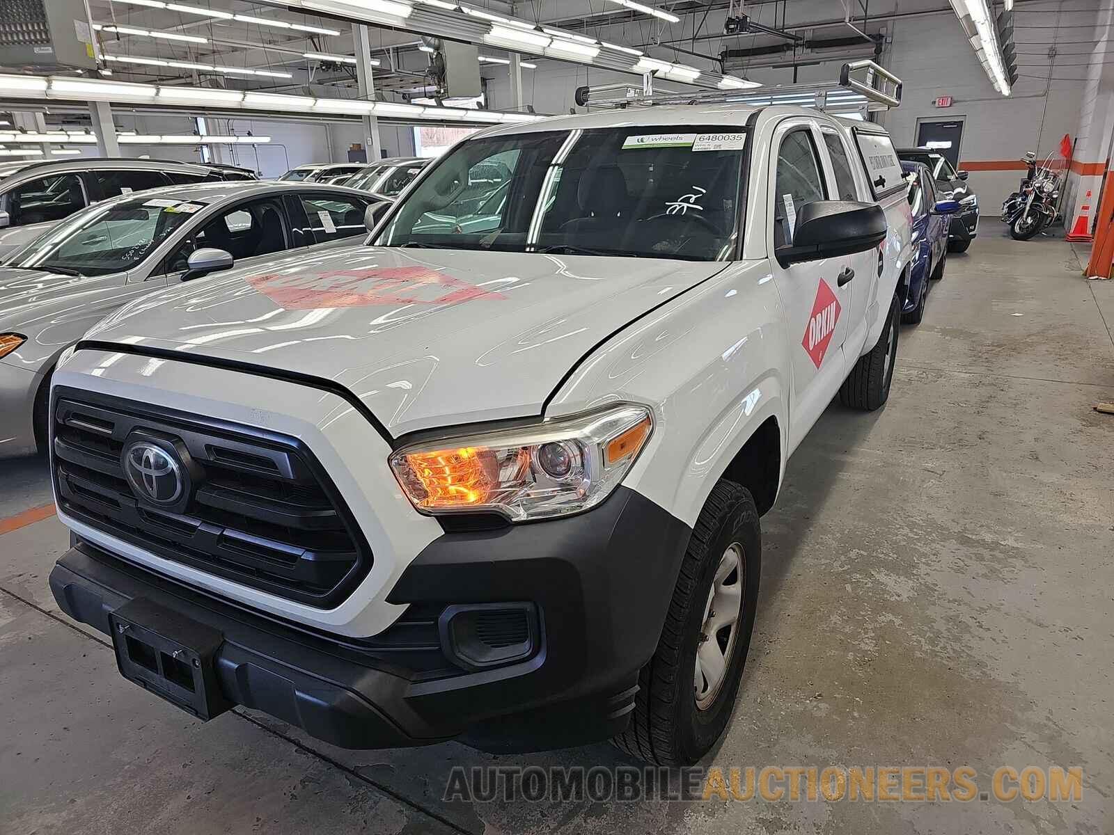 5TFRX5GN9JX119868 Toyota Tacoma 2018