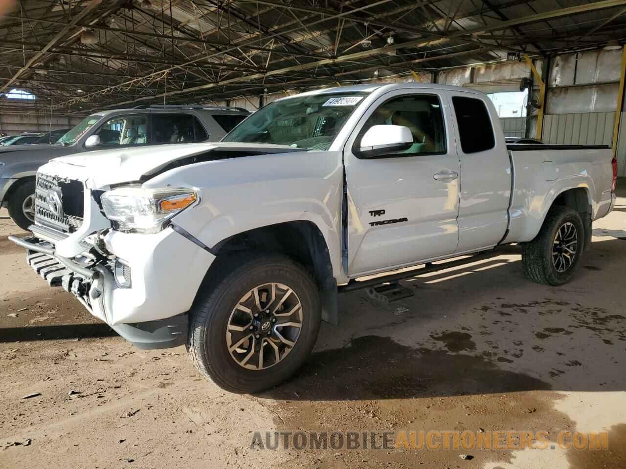 5TFRX5GNXHX079309 TOYOTA TACOMA 2017