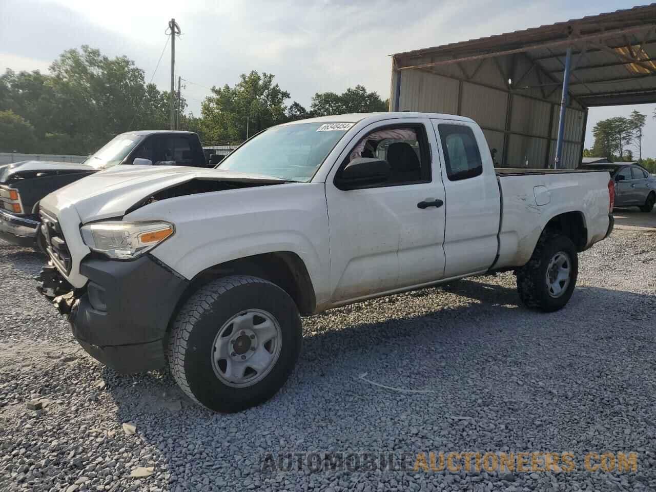 5TFRX5GNXHX083408 TOYOTA TACOMA 2017