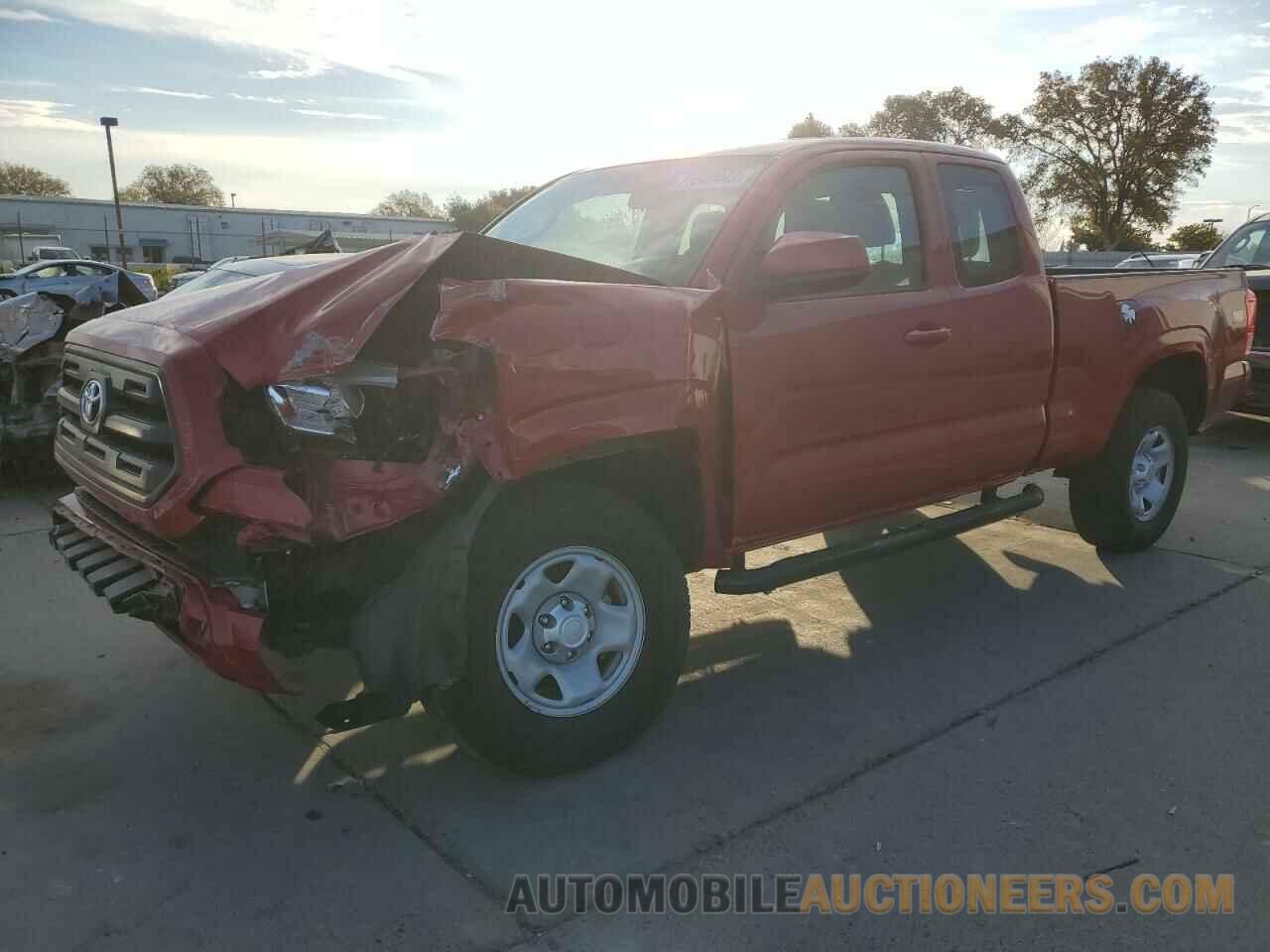 5TFRX5GNXHX099723 TOYOTA TACOMA 2017