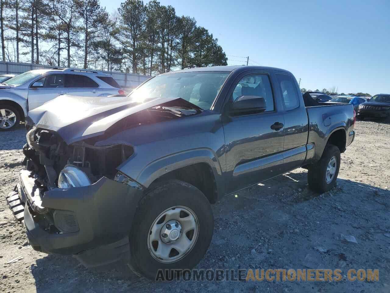 5TFRX5GNXHX102927 TOYOTA TACOMA 2017