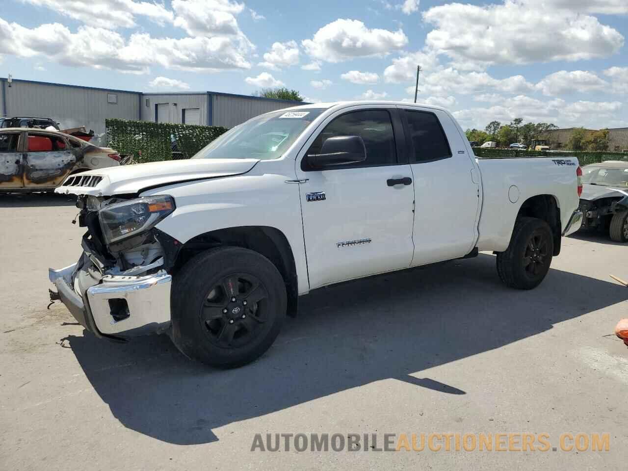 5TFRY5F18LX258016 TOYOTA TUNDRA 2020