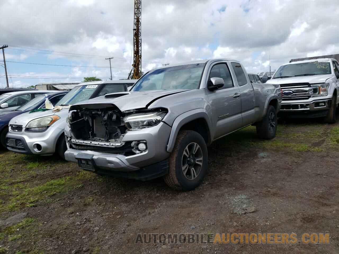 5TFRZ5CN1HX042147 TOYOTA TACOMA 2017