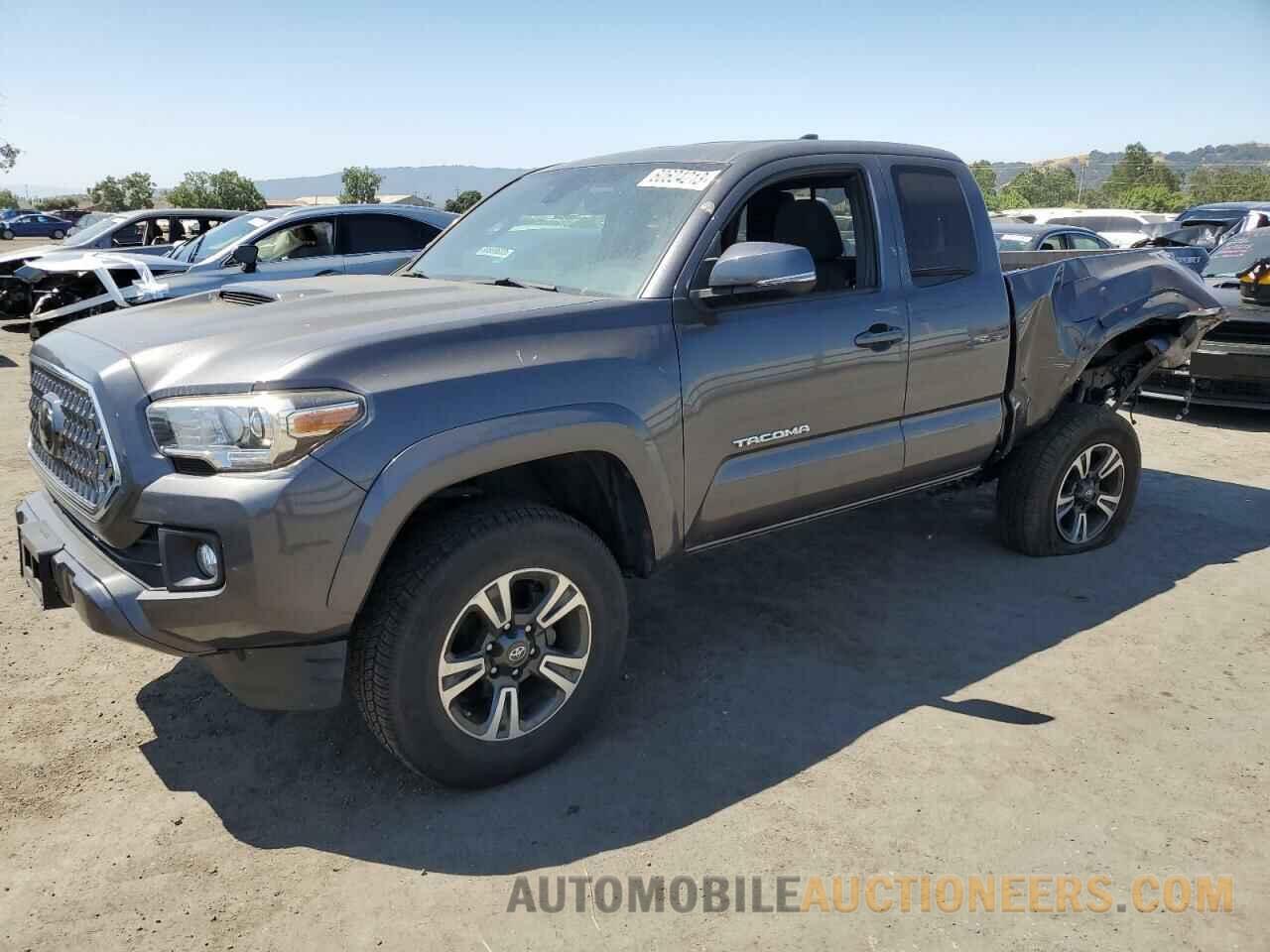 5TFRZ5CN2JX060856 TOYOTA TACOMA 2018