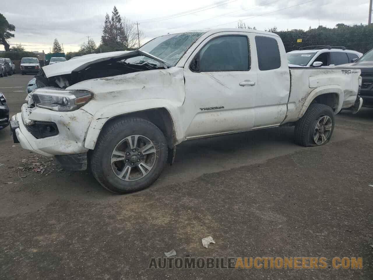 5TFRZ5CN7HX032206 TOYOTA TACOMA 2017