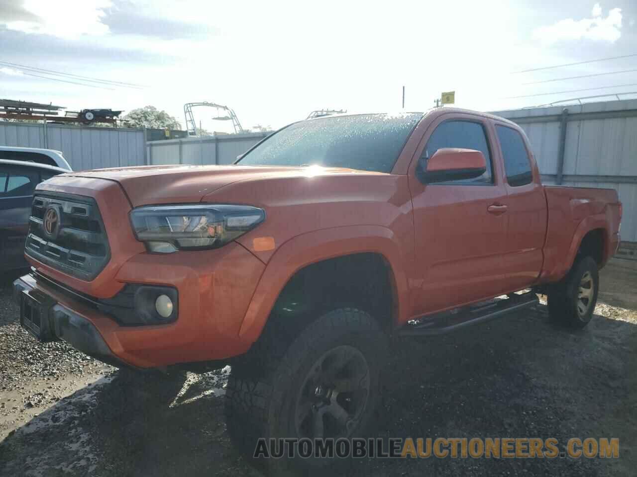 5TFRZ5CNXGX010313 TOYOTA TACOMA 2016