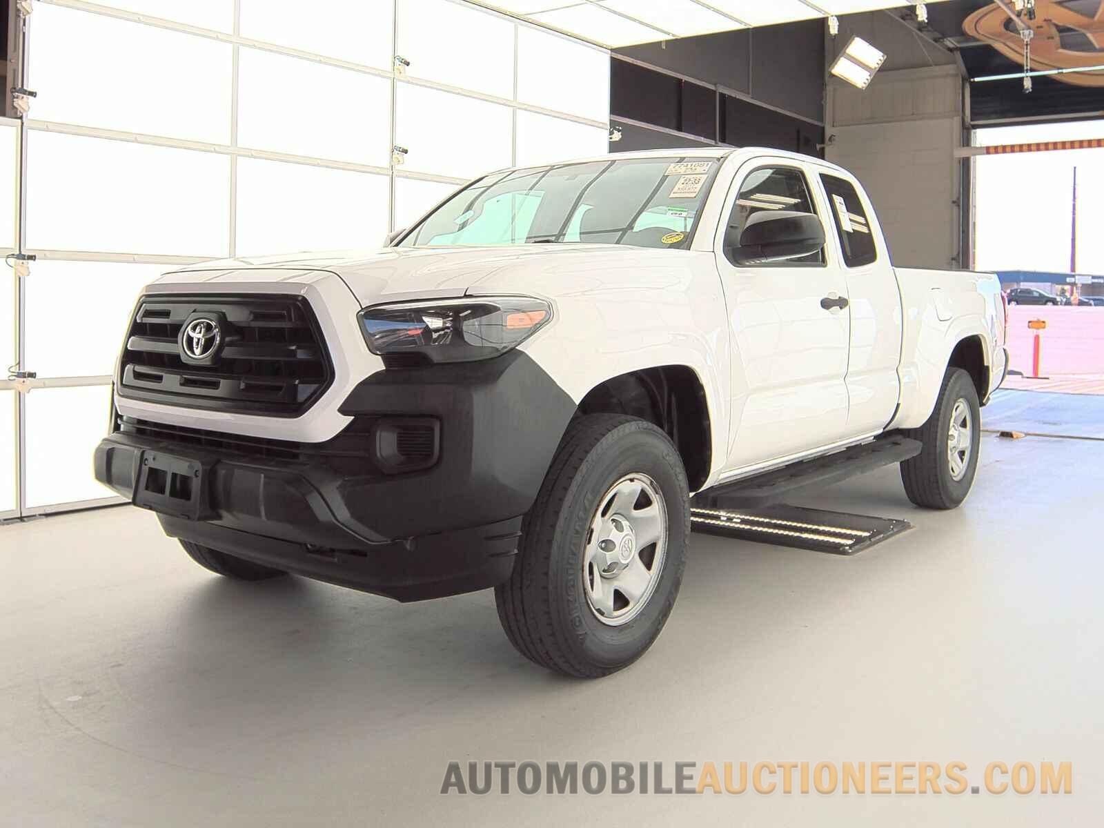 5TFSX5EN0HX051362 Toyota Tacoma 2017