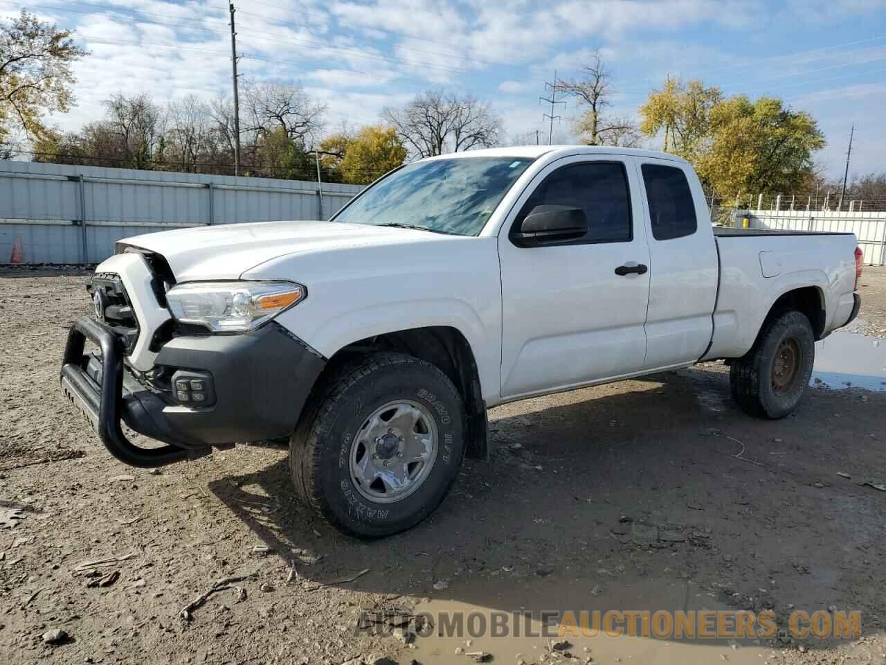 5TFSX5EN0HX056156 TOYOTA TACOMA 2017