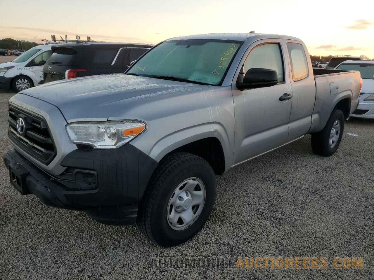 5TFSX5EN1HX052262 TOYOTA TACOMA 2017