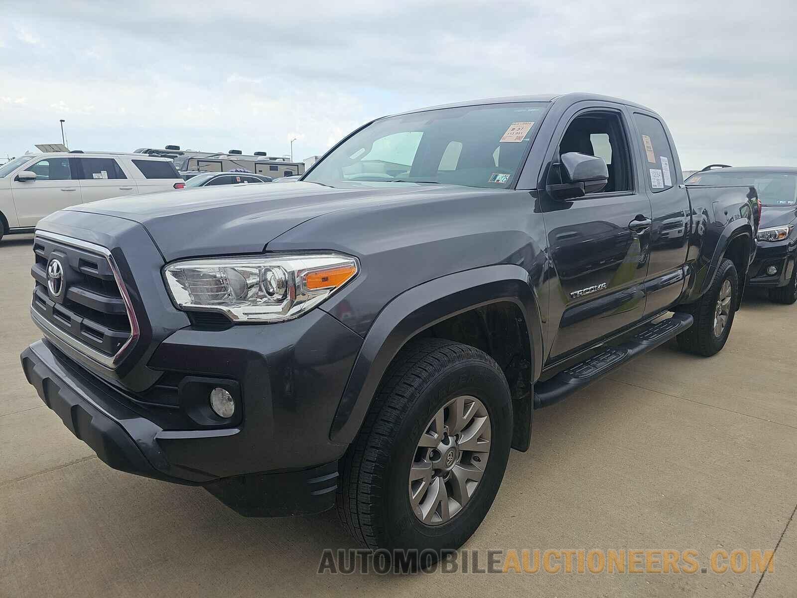 5TFSX5EN4HX052935 Toyota Tacoma 2017