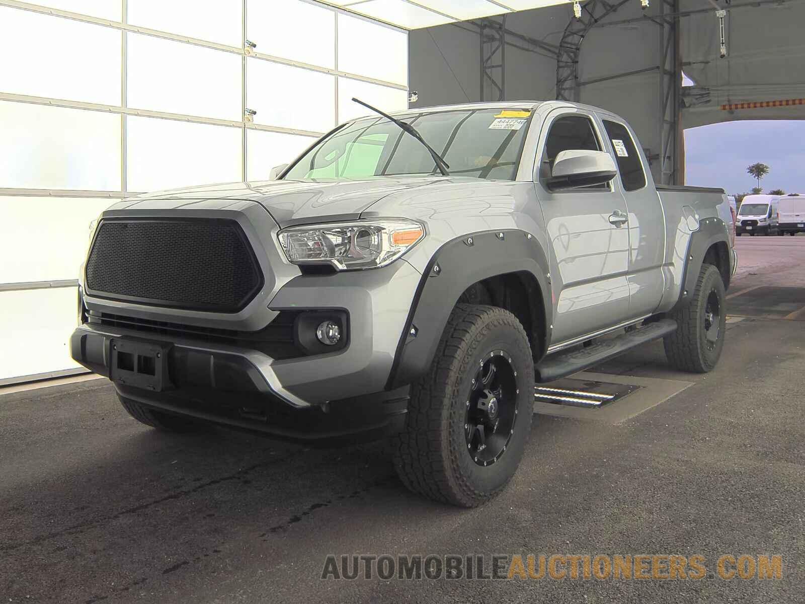 5TFSX5EN8HX056194 Toyota Tacoma 2017