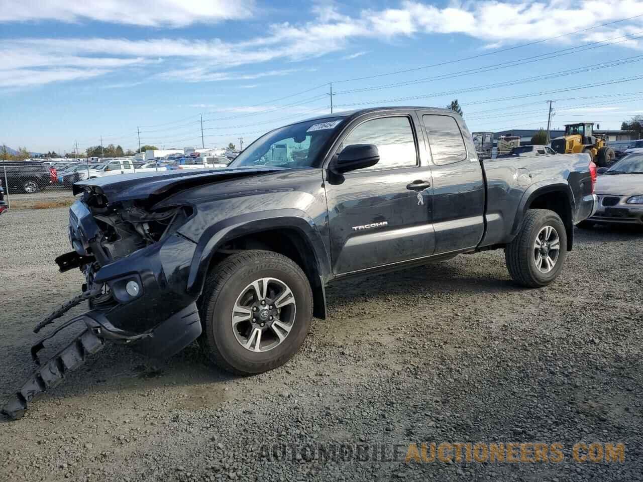 5TFSZ5AN0HX049370 TOYOTA TACOMA 2017