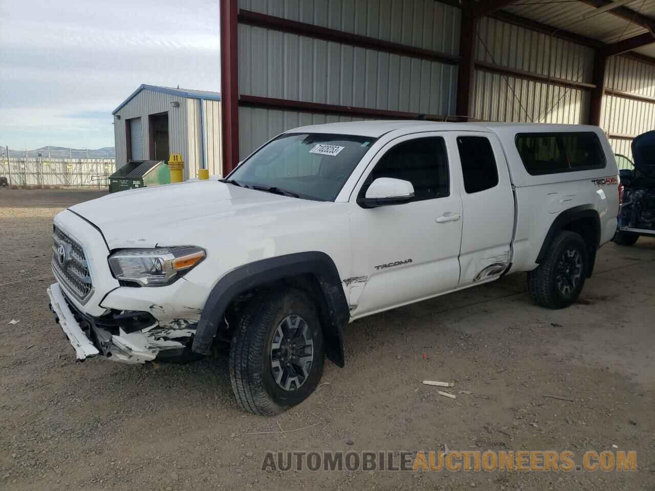 5TFSZ5AN2HX073864 TOYOTA TACOMA 2017