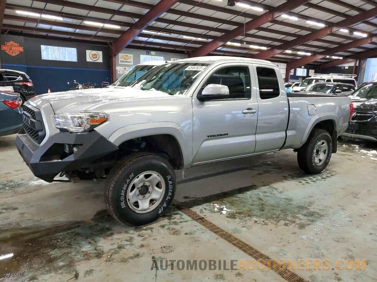 5TFSZ5AN2JX144146 TOYOTA TACOMA 2018