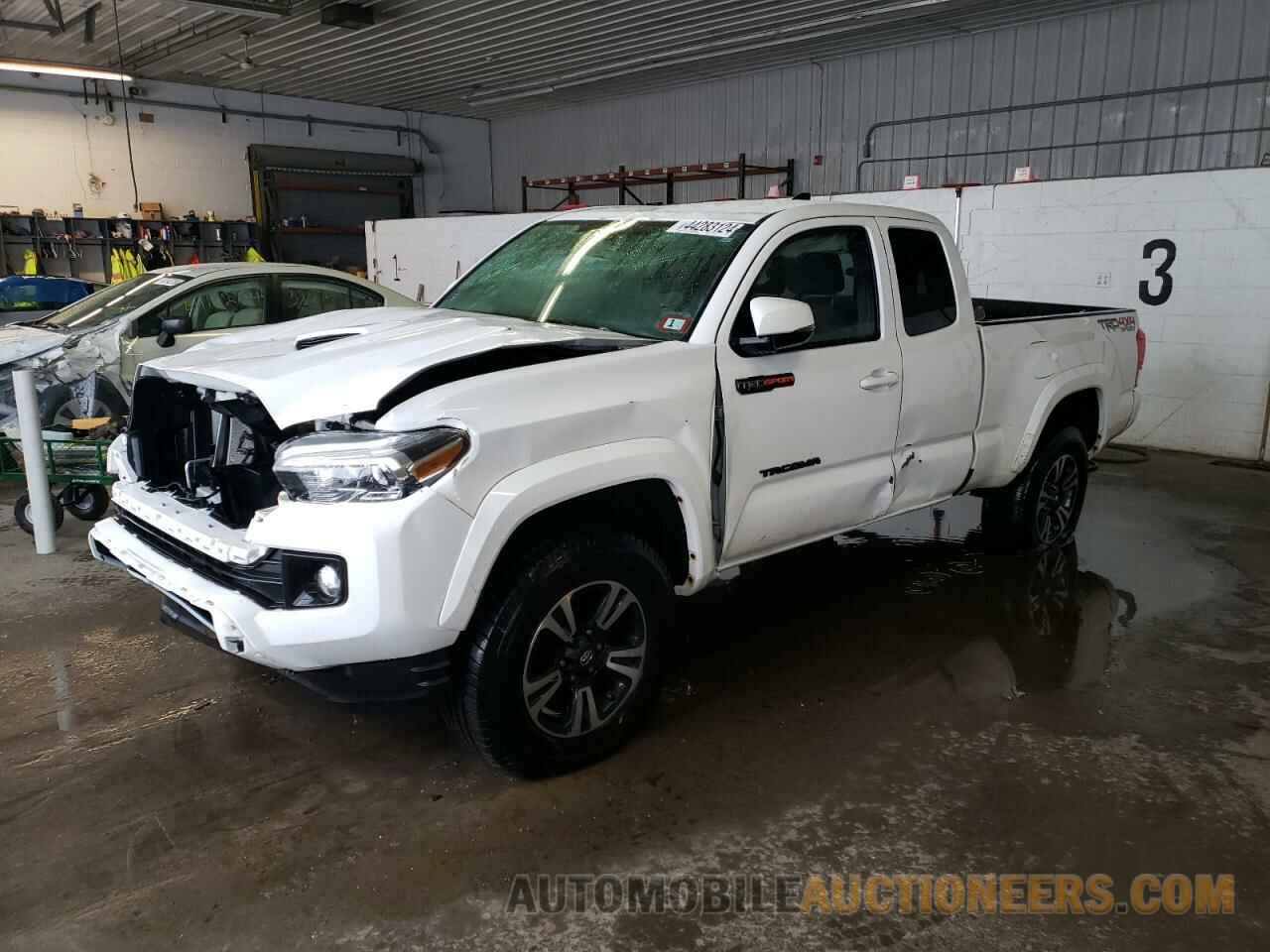 5TFSZ5AN3GX015132 TOYOTA TACOMA 2016