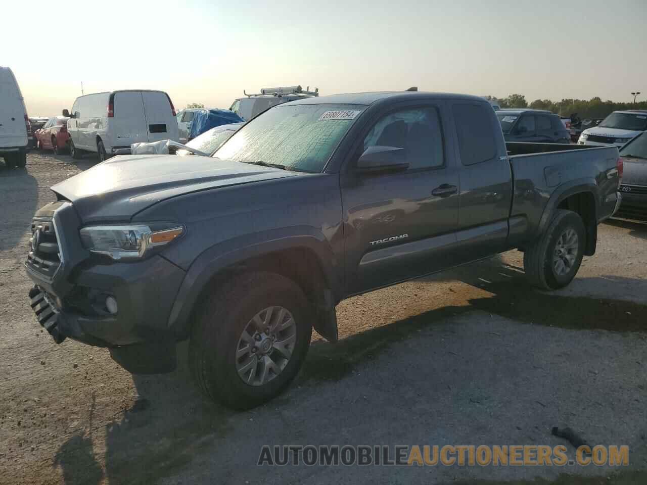 5TFSZ5AN4HX056239 TOYOTA TACOMA 2017