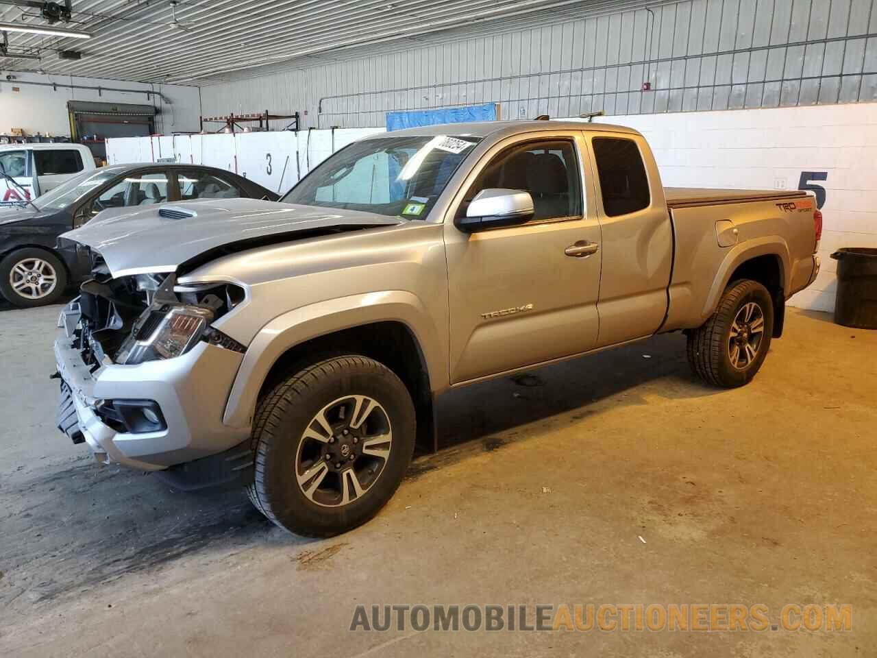 5TFSZ5AN5HX051423 TOYOTA TACOMA 2017