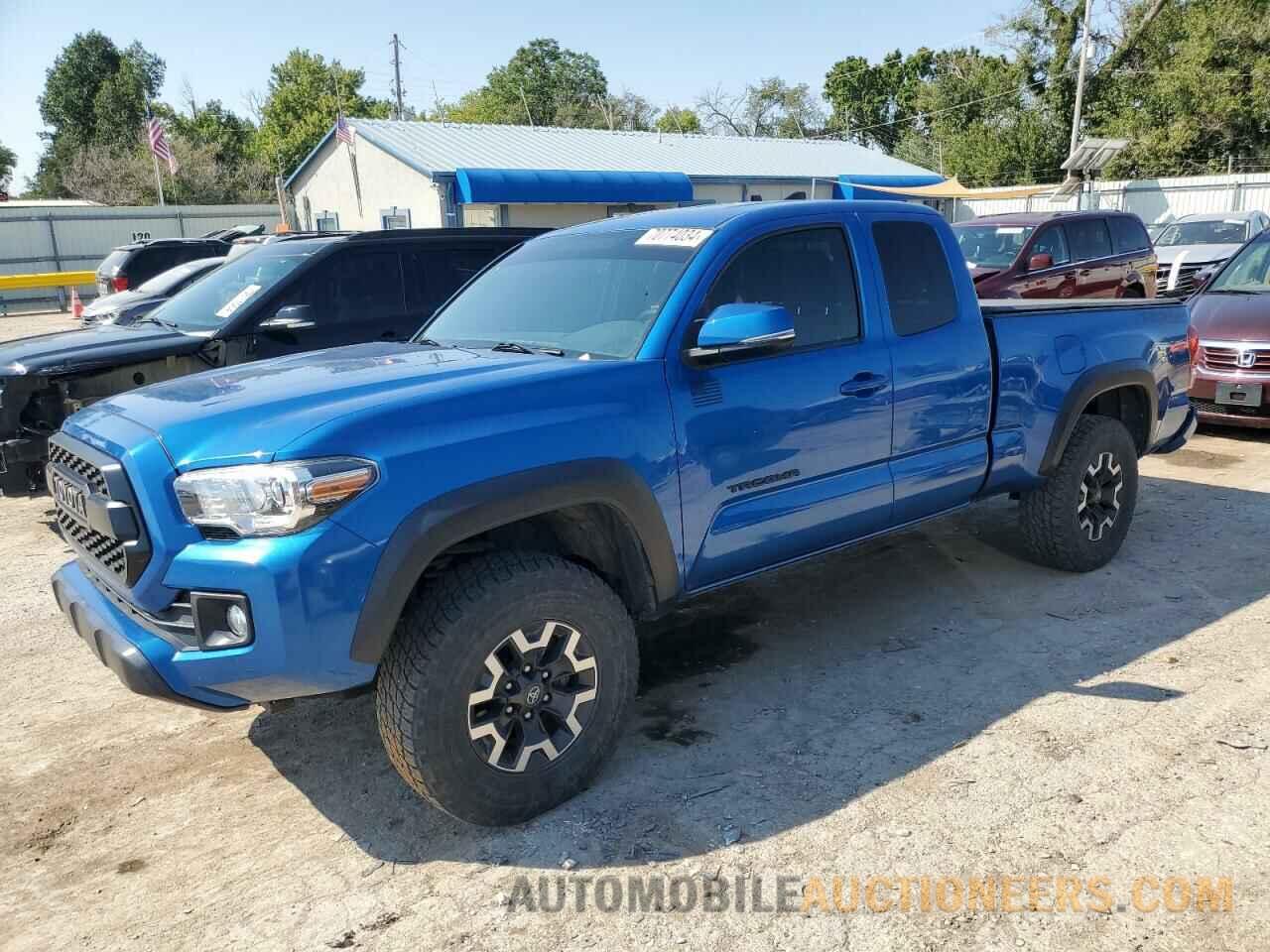 5TFSZ5AN6HX091977 TOYOTA TACOMA 2017