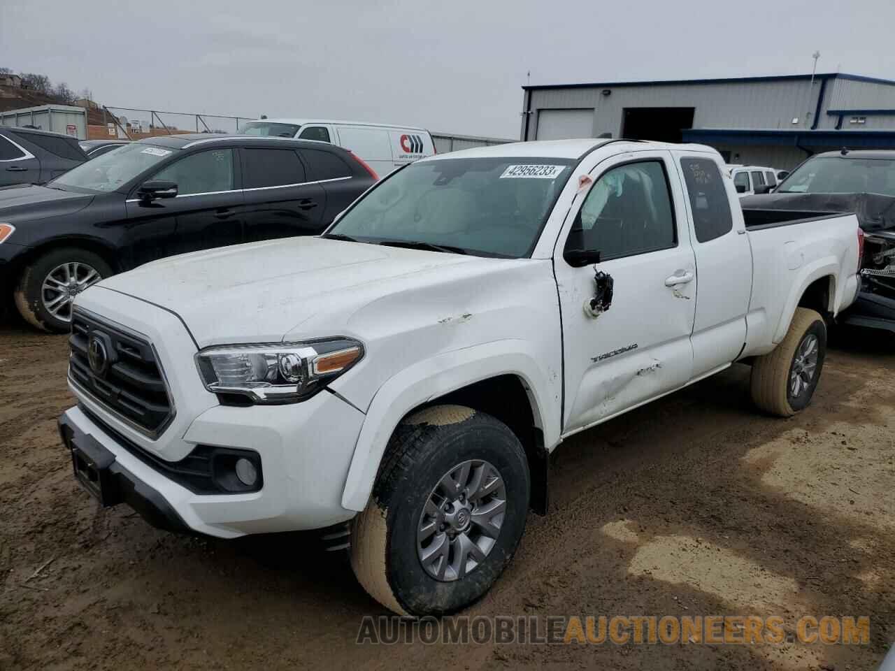 5TFSZ5AN7JX162593 TOYOTA TACOMA 2018