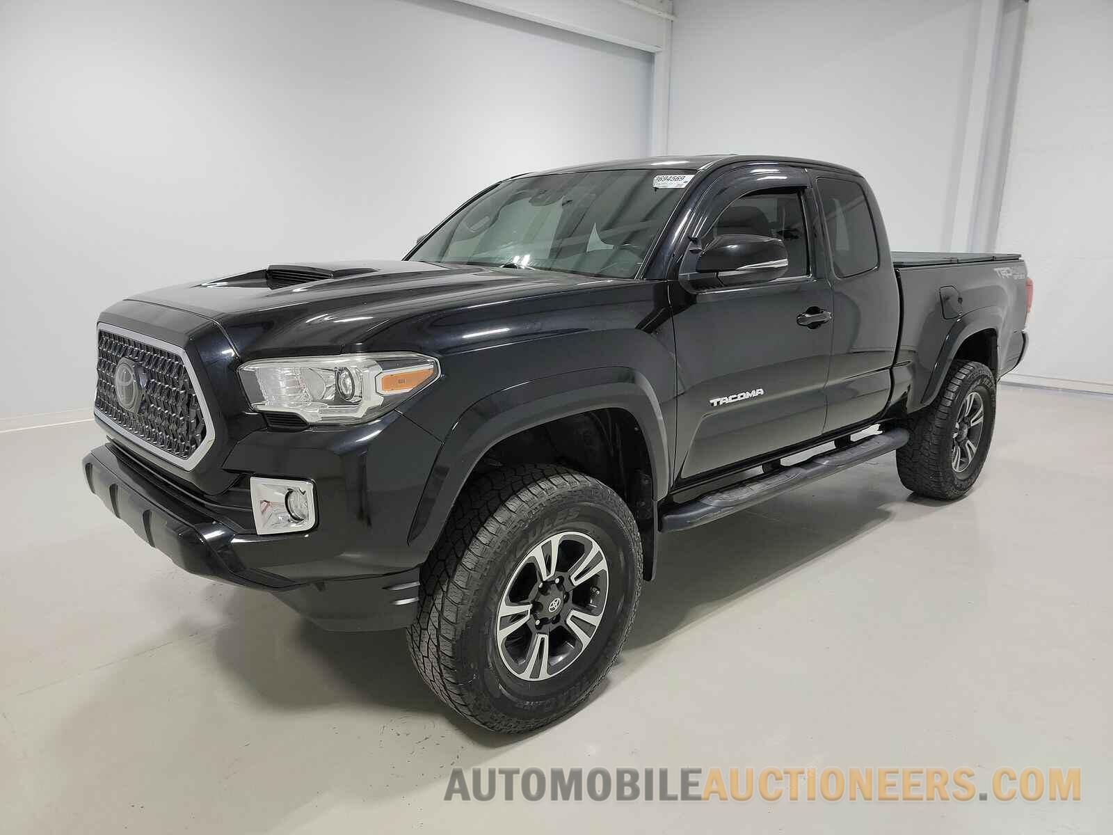 5TFSZ5ANXJX142712 Toyota Tacoma 2018