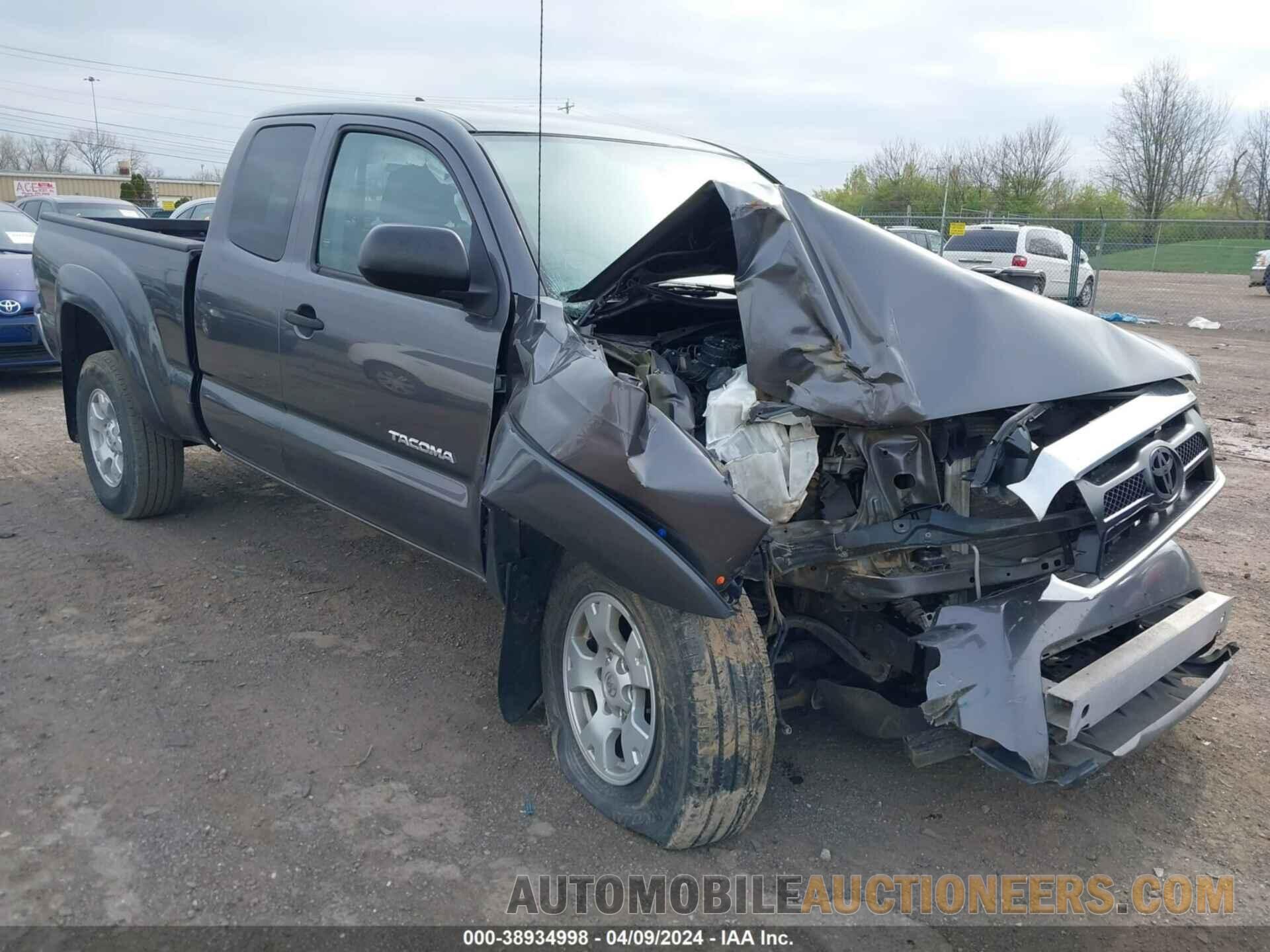 5TFTU4GNXFX089697 TOYOTA TACOMA 2015