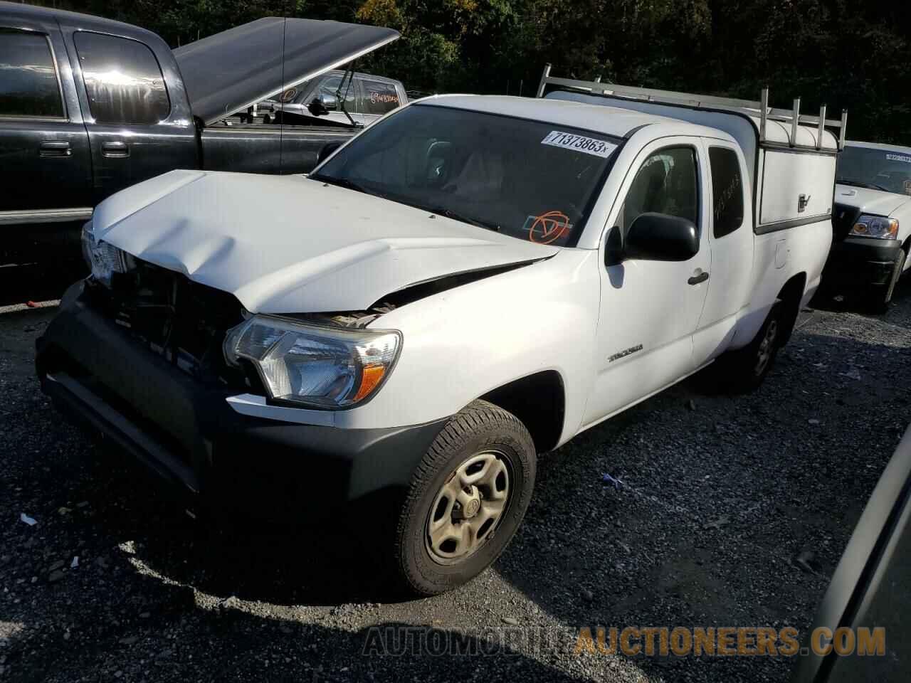 5TFTX4CN0FX049982 TOYOTA TACOMA 2015