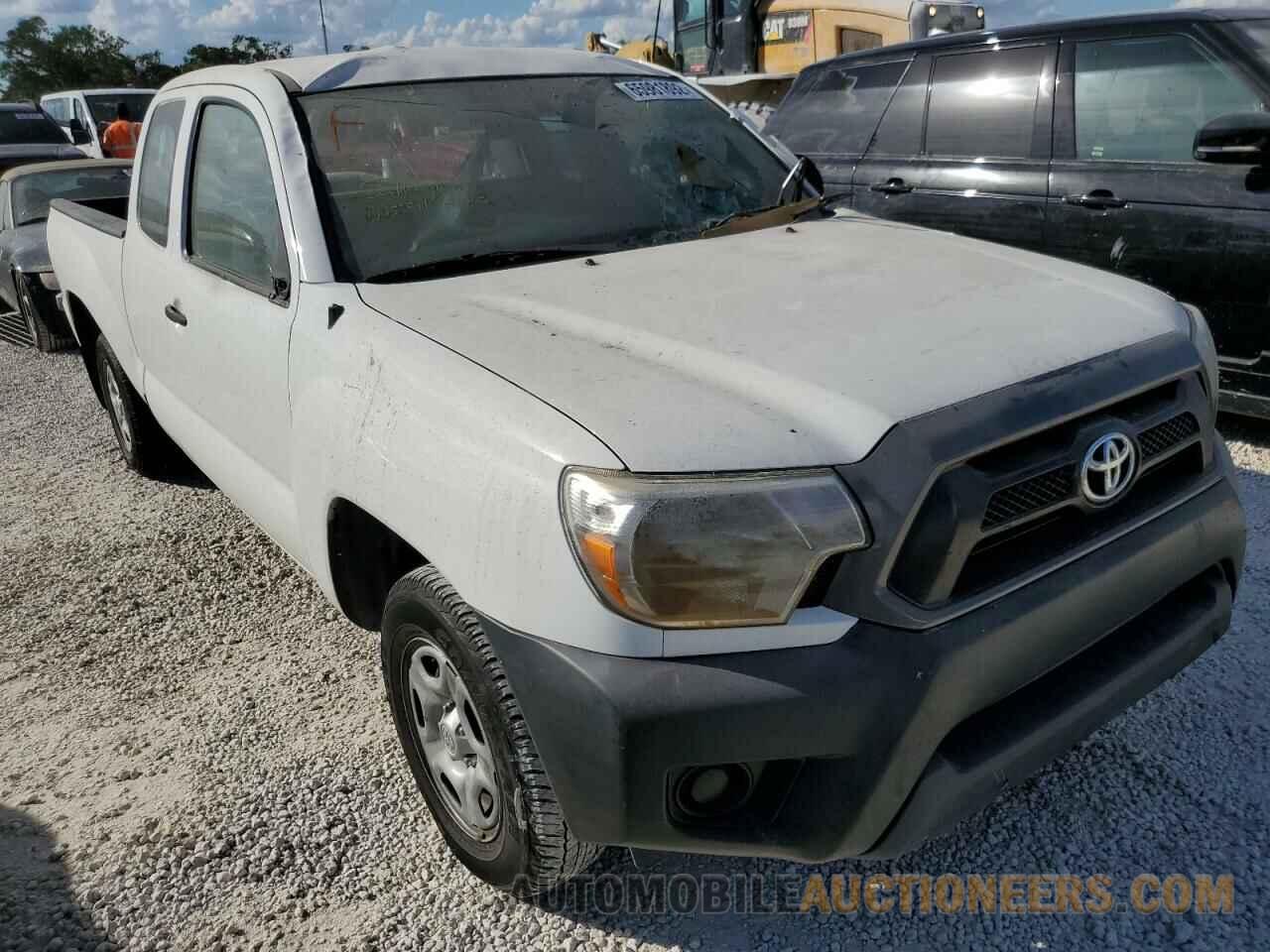 5TFTX4CN0FX057385 TOYOTA TACOMA 2015