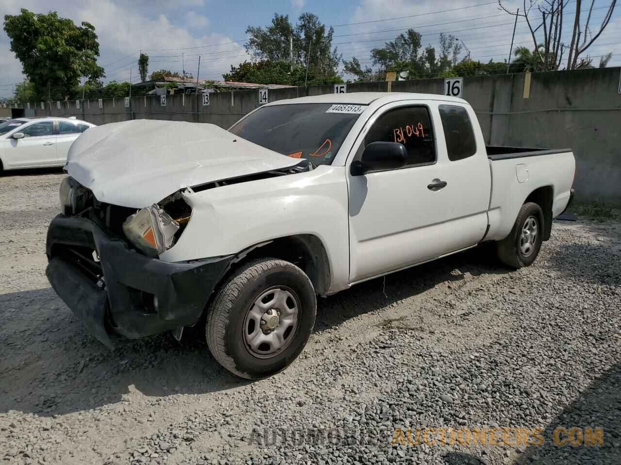 5TFTX4CN0FX058911 TOYOTA TACOMA 2015