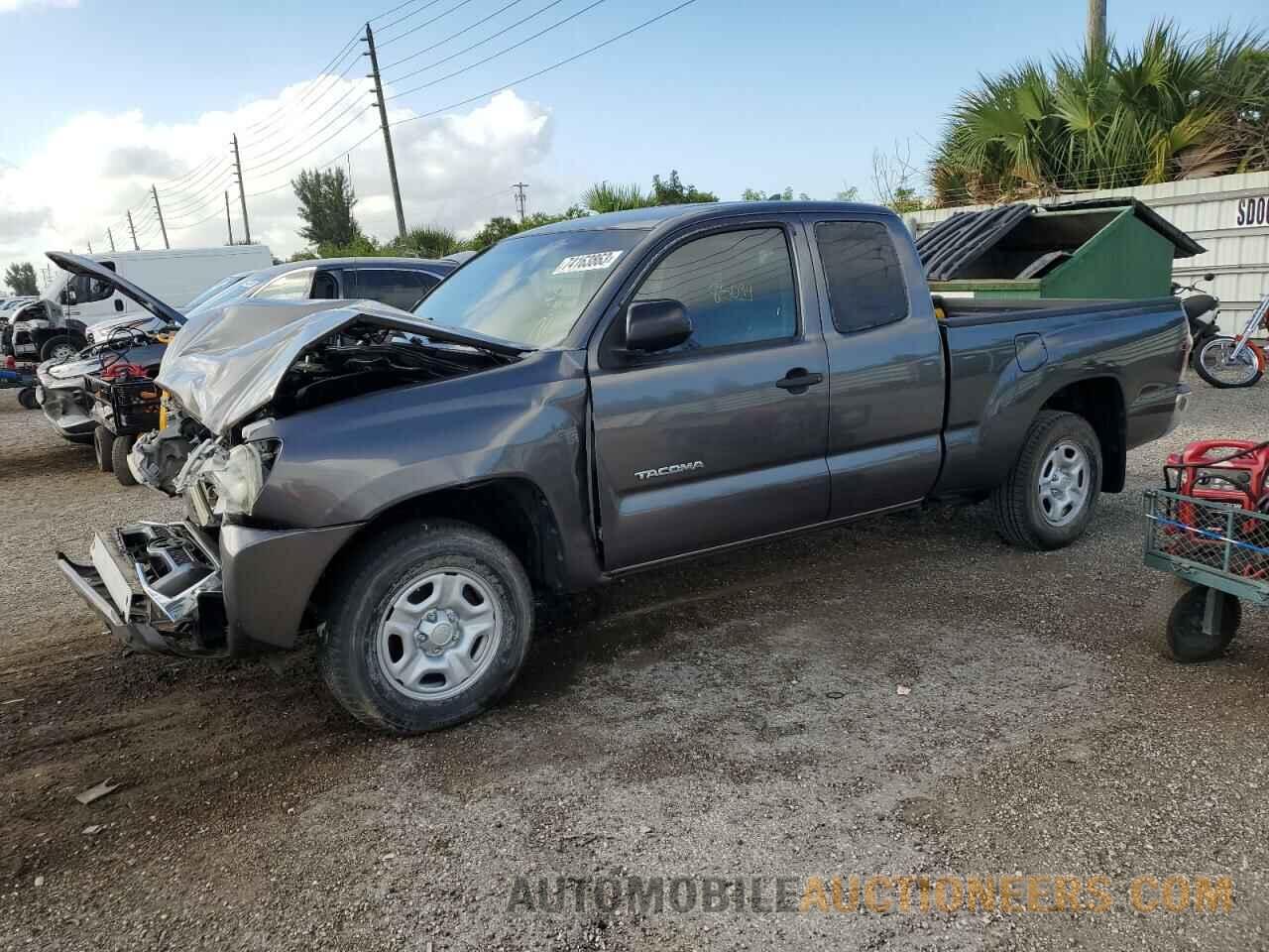 5TFTX4CN1FX054611 TOYOTA TACOMA 2015