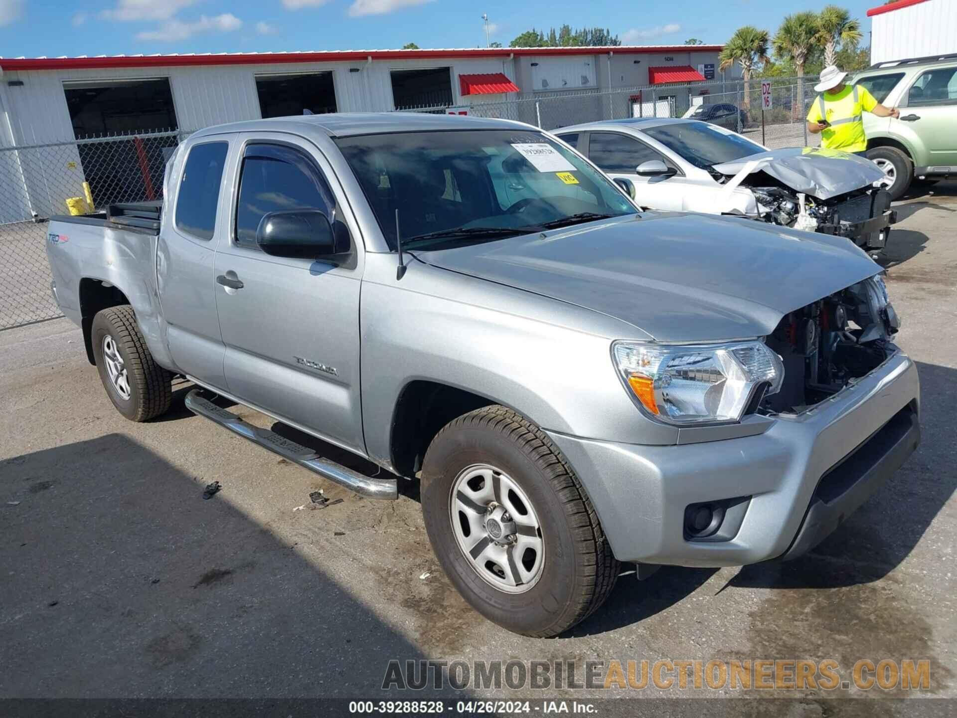 5TFTX4CN1FX064586 TOYOTA TACOMA 2015