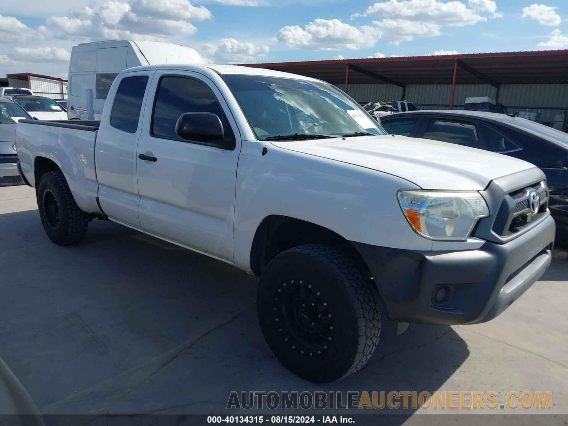 5TFTX4CN2FX049885 TOYOTA TACOMA 2015