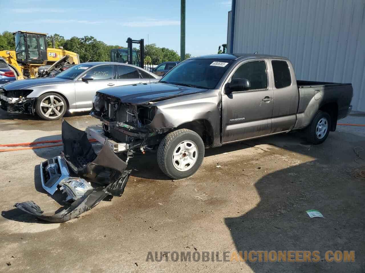 5TFTX4CN2FX056013 TOYOTA TACOMA 2015