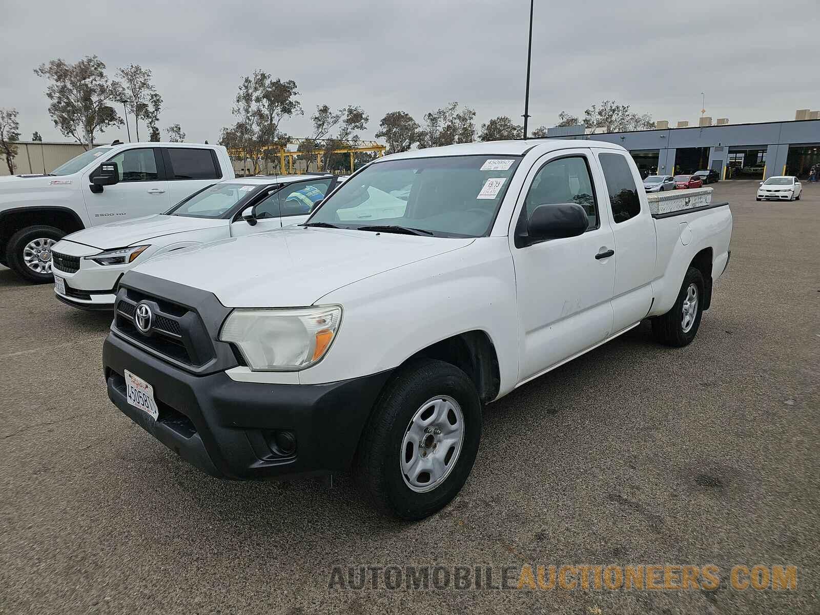 5TFTX4CN3FX053976 Toyota Tacoma 2015