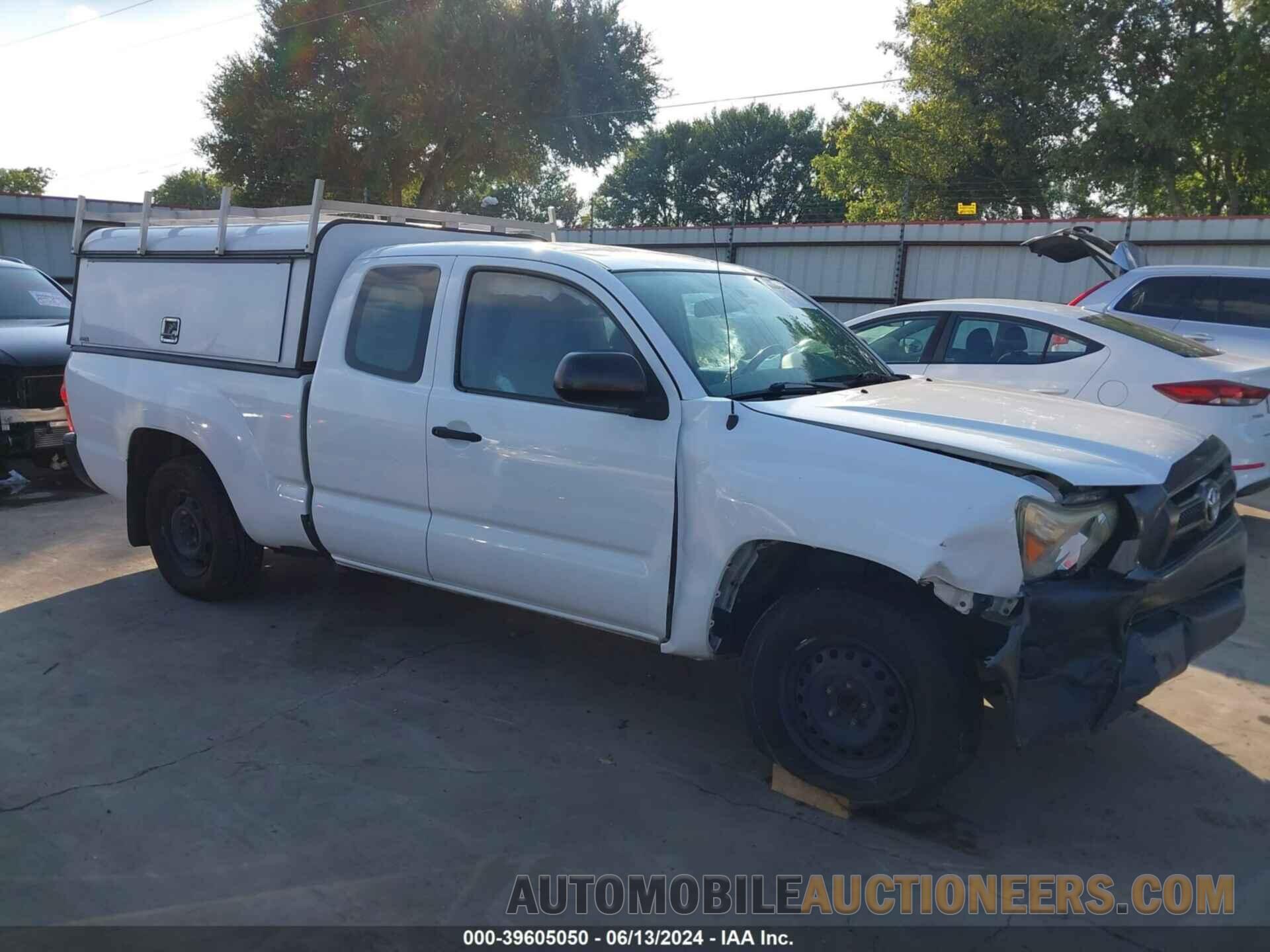 5TFTX4CN4FX049211 TOYOTA TACOMA 2015