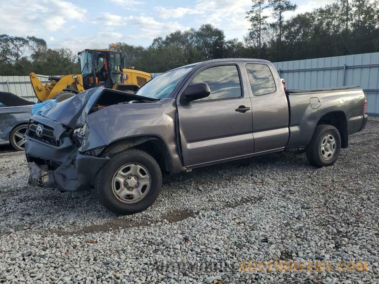 5TFTX4CN4FX053632 TOYOTA TACOMA 2015