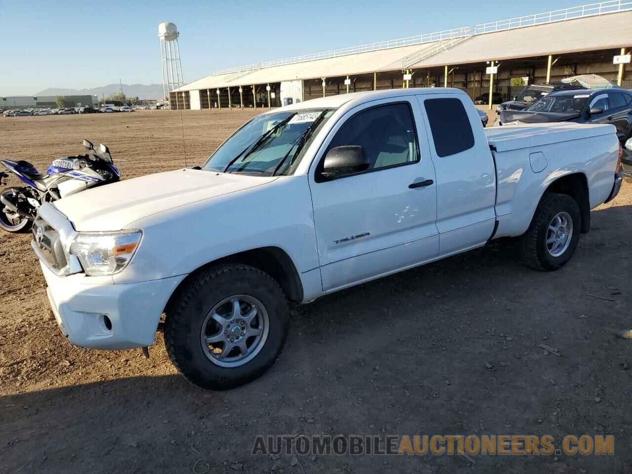 5TFTX4CN4FX063335 TOYOTA TACOMA 2015