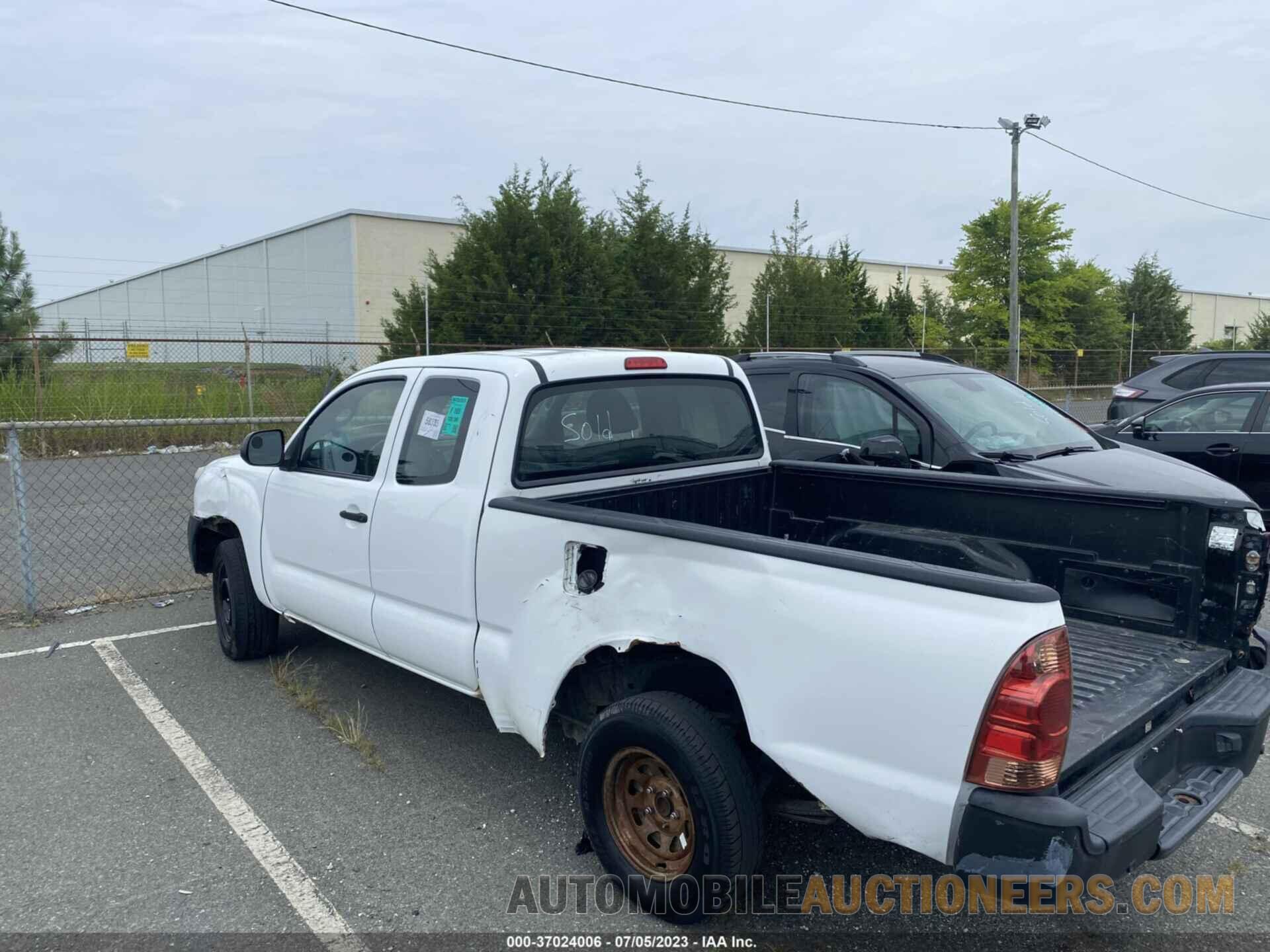 5TFTX4CN6FX066592 TOYOTA TACOMA 2015