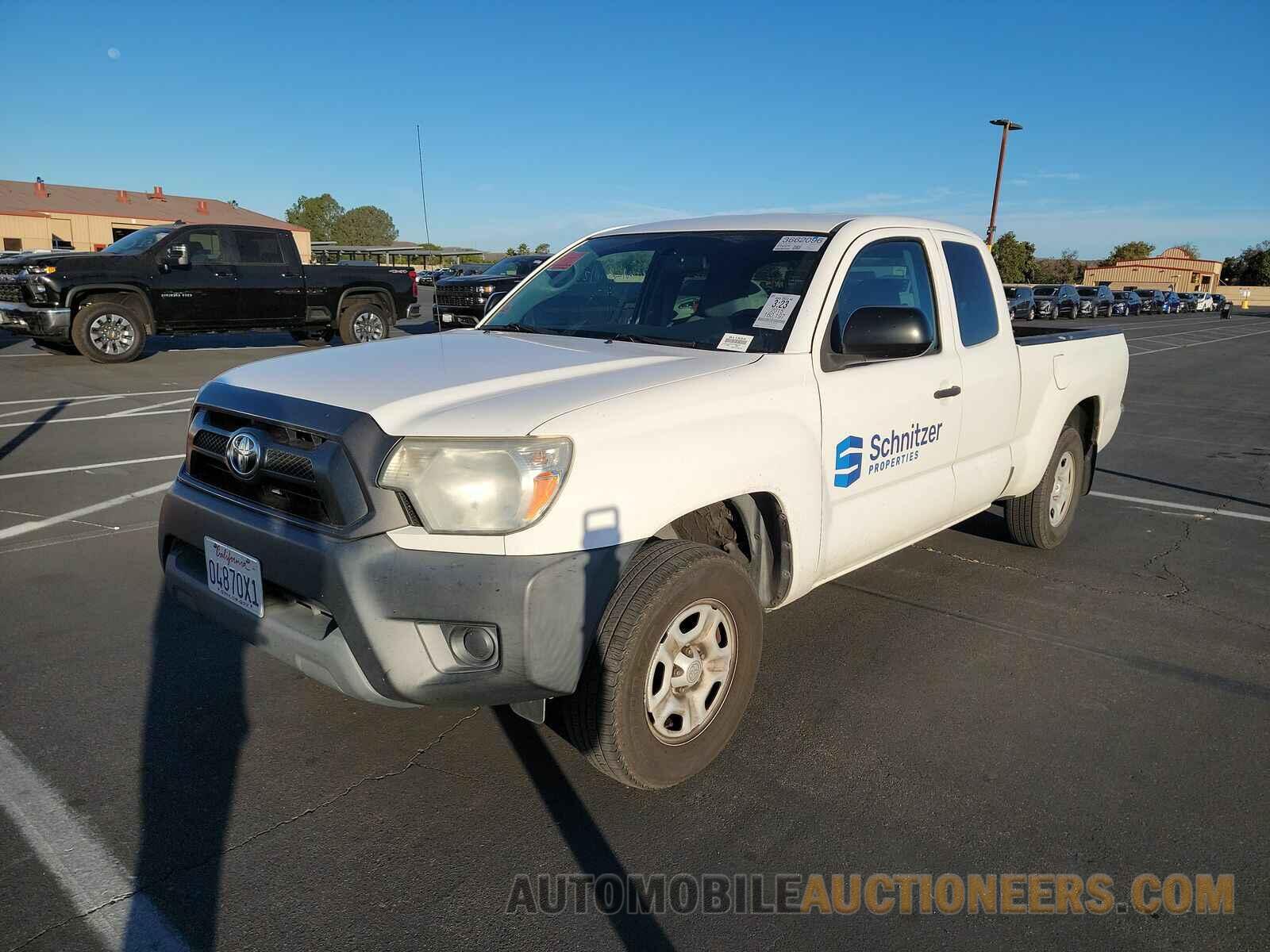 5TFTX4CN7FX068044 Toyota Tacoma 2015