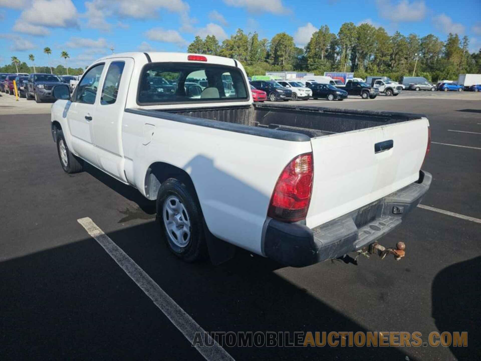 5TFTX4CN8FX058008 TOYOTA TACOMA 2015