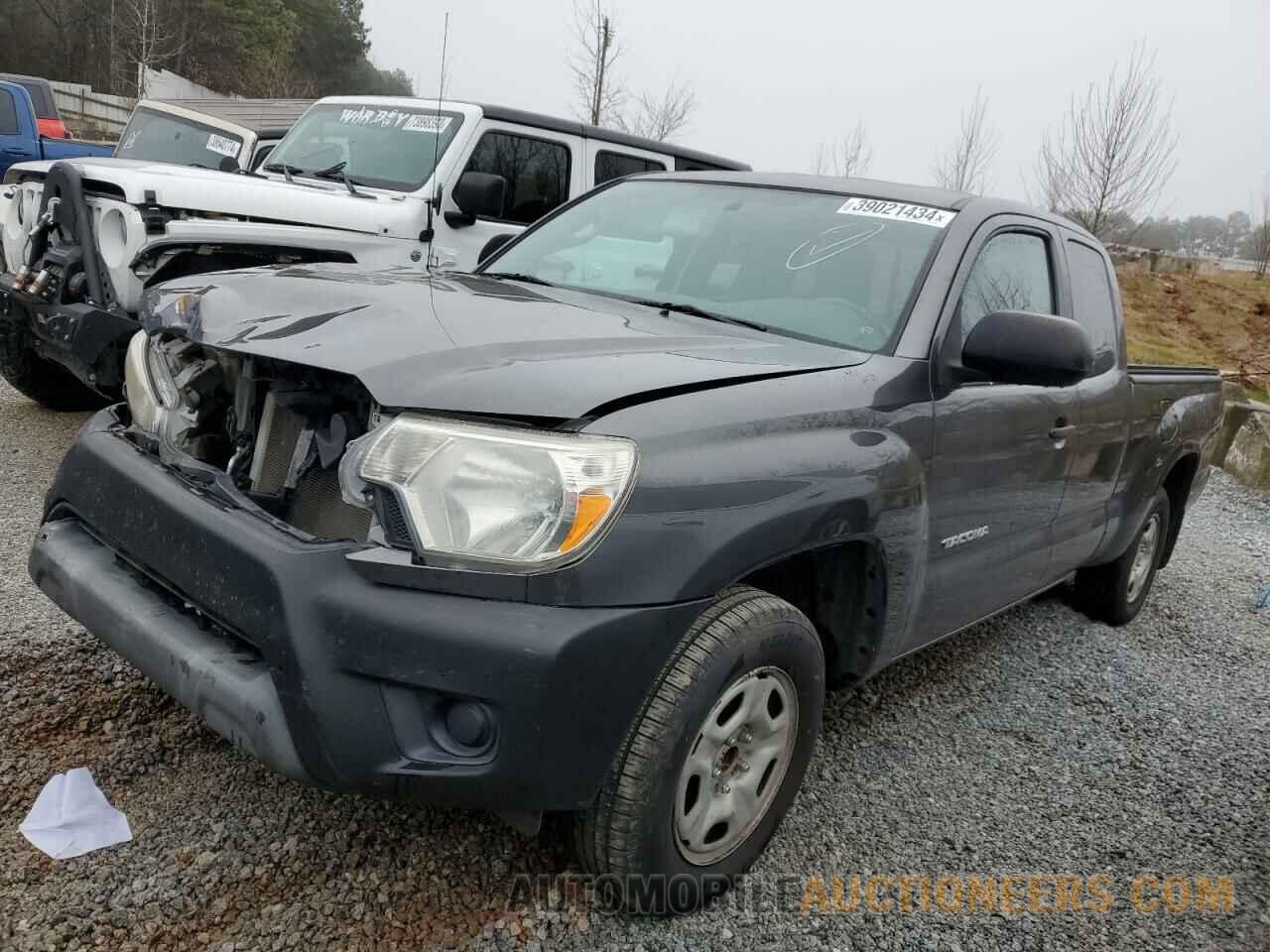 5TFTX4CN9FX061502 TOYOTA TACOMA 2015