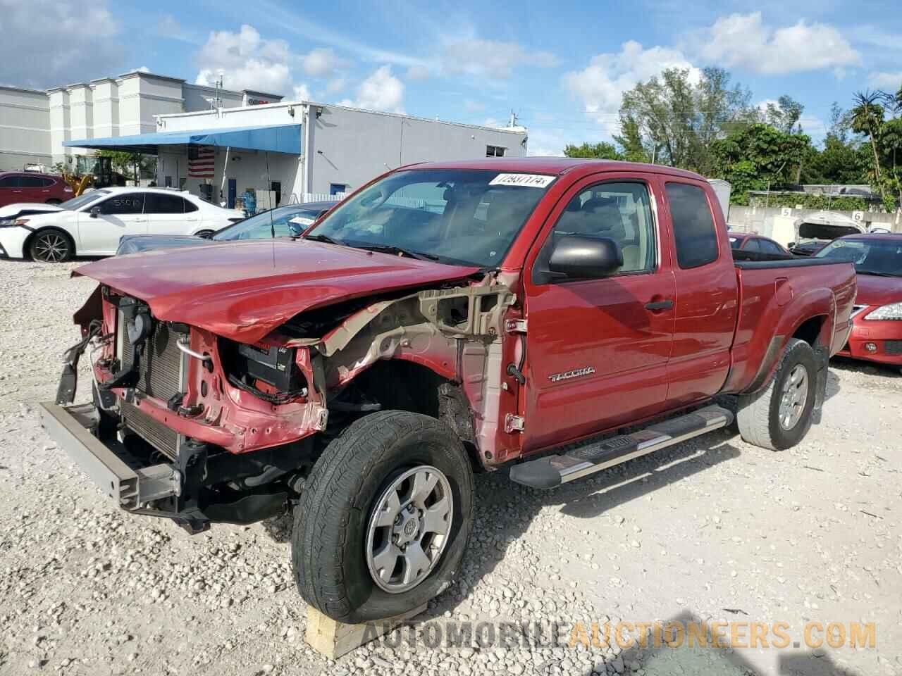 5TFTX4GN2FX047693 TOYOTA TACOMA 2015