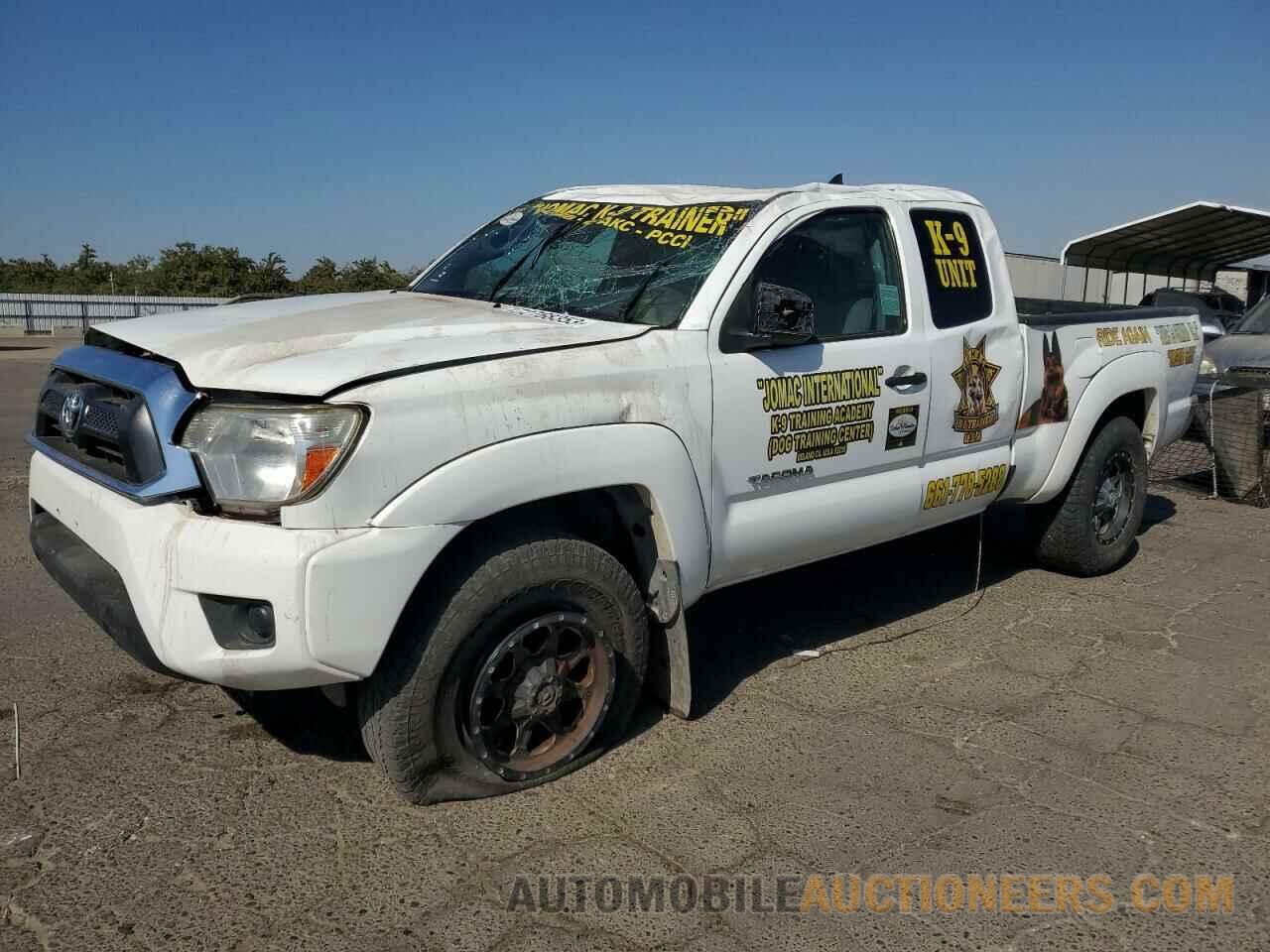 5TFTX4GN3FX042647 TOYOTA TACOMA 2015