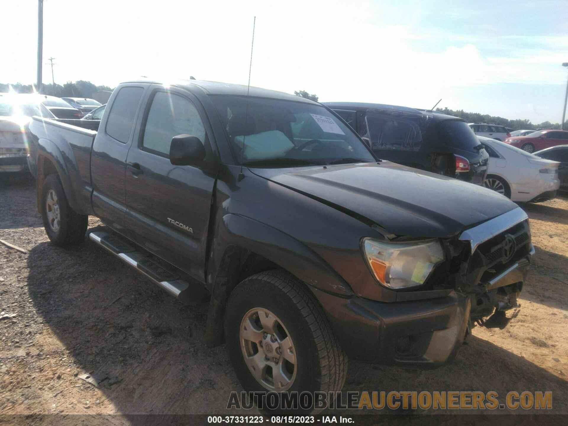 5TFTX4GN3FX045872 TOYOTA TACOMA 2015