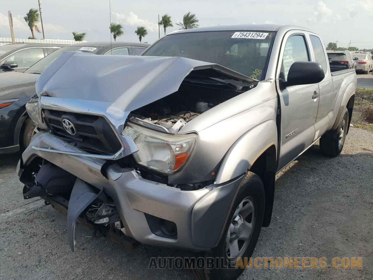 5TFTX4GN5FX050717 TOYOTA TACOMA 2015