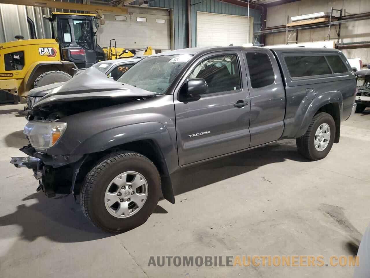 5TFTX4GN6FX046322 TOYOTA TACOMA 2015