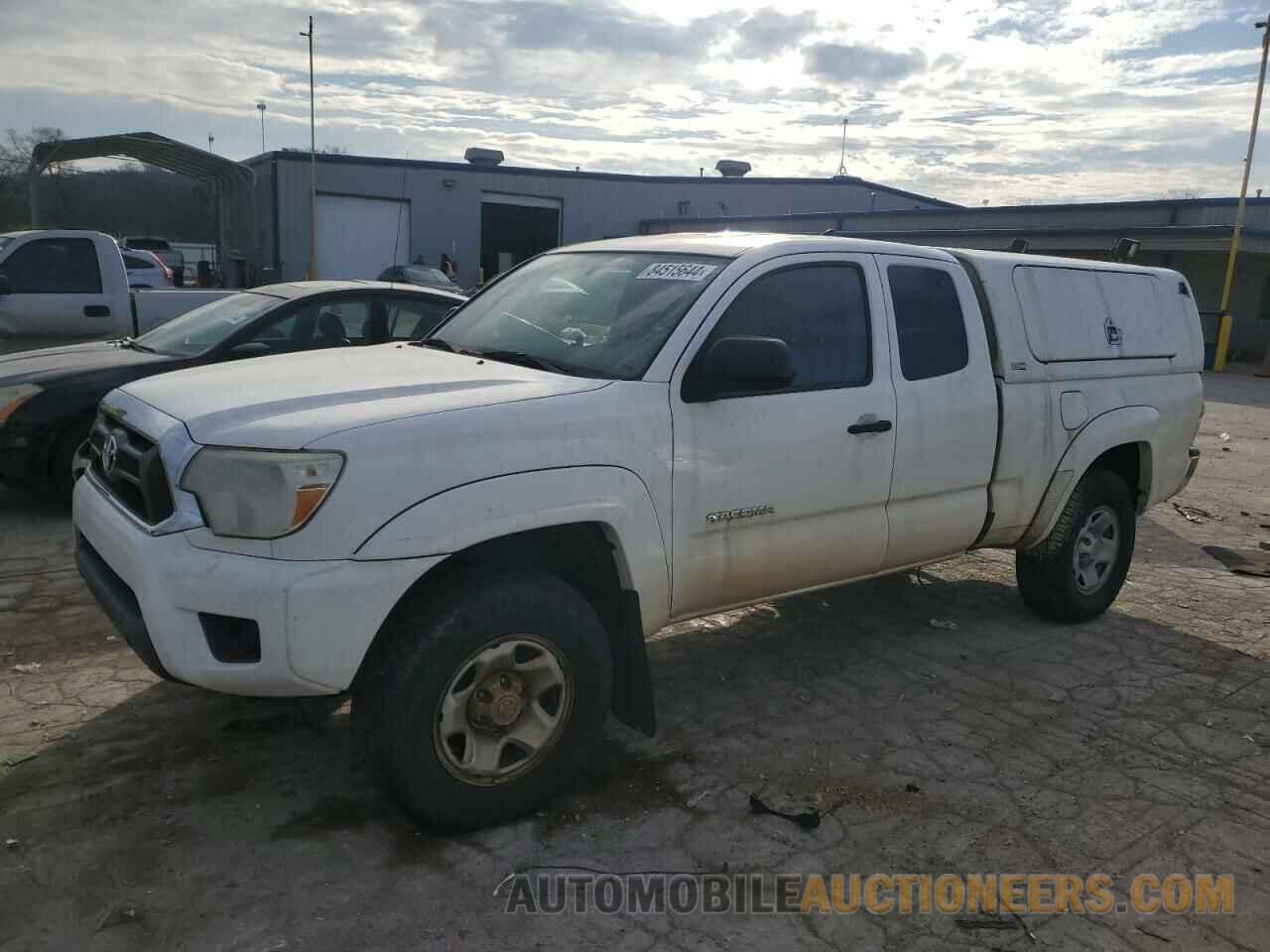 5TFTX4GN8FX041879 TOYOTA TACOMA 2015