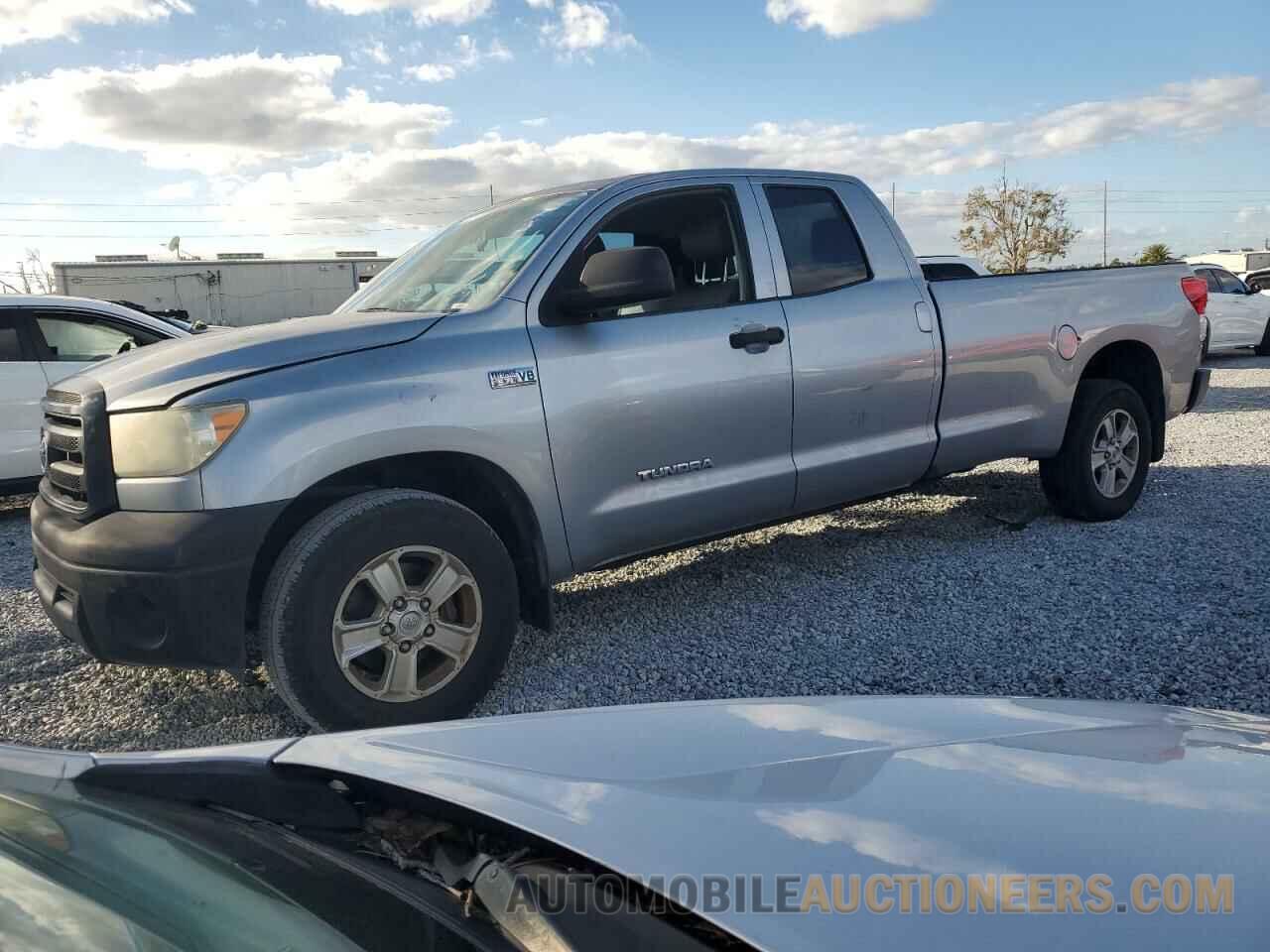 5TFTY5F14BX007255 TOYOTA TUNDRA 2011