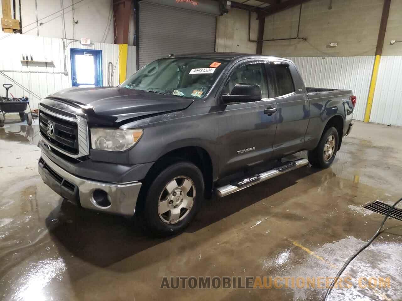 5TFUM5F10DX046685 TOYOTA TUNDRA 2013