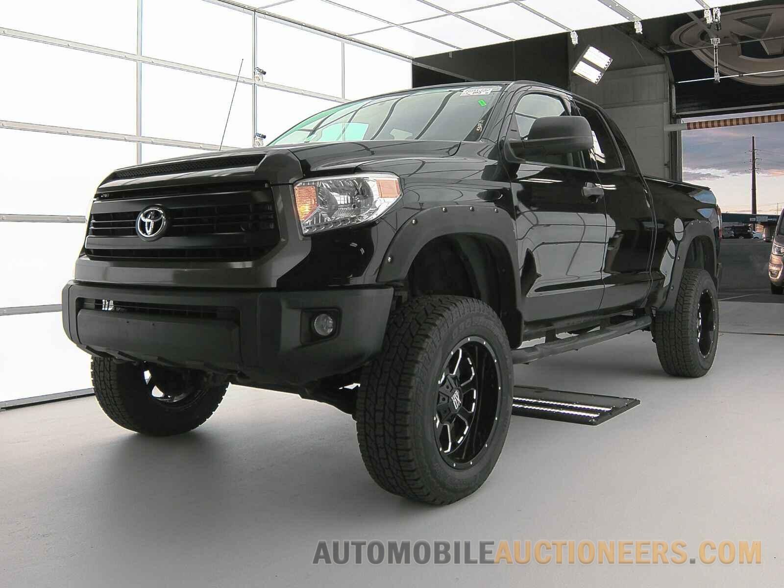 5TFUM5F10GX064477 Toyota Tundra 4WD Truck 2016